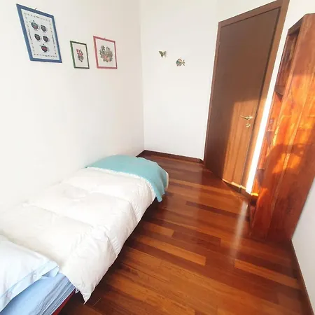 Il Glicine Sul Garda A Schiera *